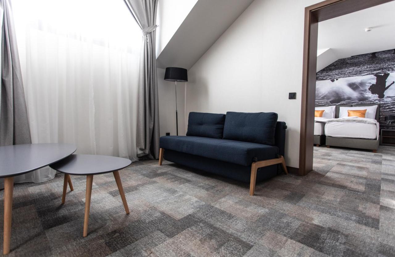Artis Boutique Hotel ソンバトヘイ エクステリア 写真