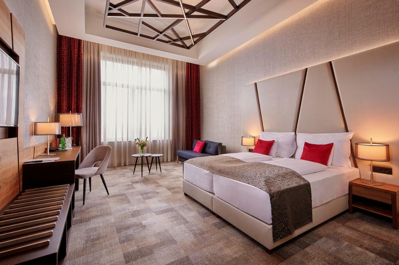 Artis Boutique Hotel ソンバトヘイ エクステリア 写真