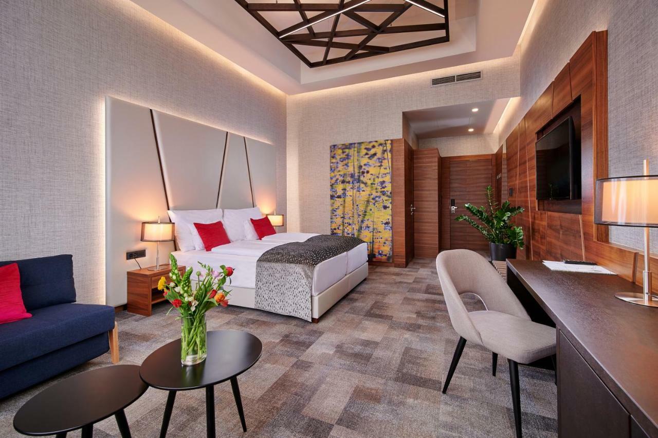 Artis Boutique Hotel ソンバトヘイ エクステリア 写真